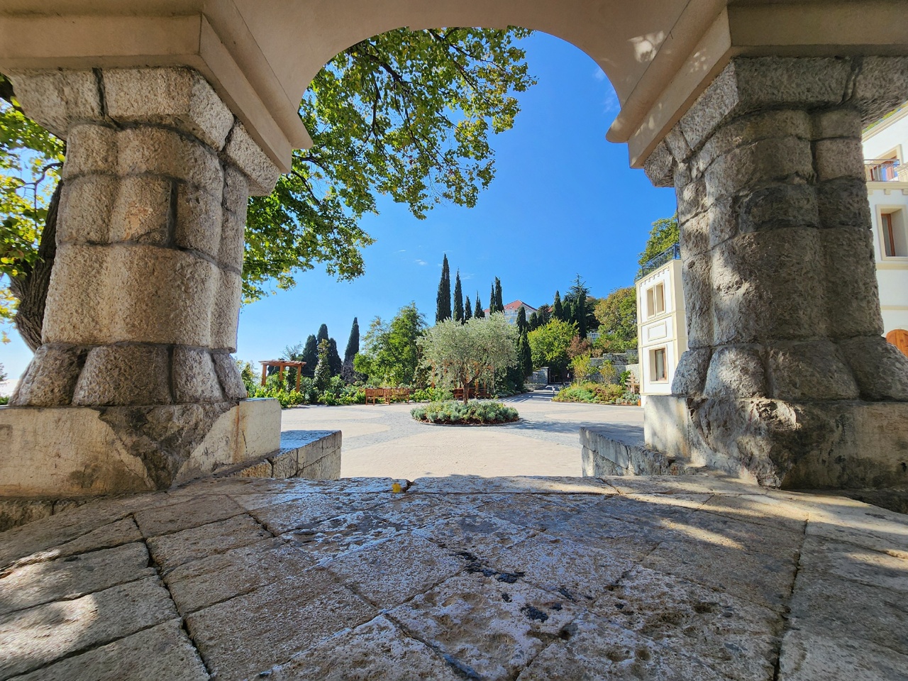 Осень в Алупке: чем заняться